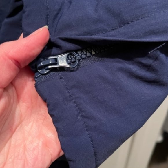 Rare Disneyland Paris EXCLUSIVE Half-zip Insulated Windbreaker - Picture 6 of 12